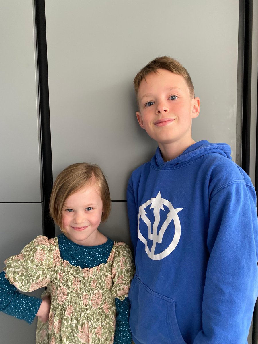 This pair of superstar siblings have outdone themselves! 🤩

Max and Josie have not only donated a brilliant 12” of their hair, but have also raised a wonderful £431 💜

Thinking of donating your hair or fundraising? Click here! 👉 ow.ly/Vvir50NRrpe