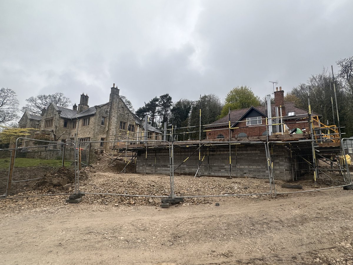 TwentyFiveLtd's tweet photo. A rather drizzly day on site over on the East Yorkshire coast, but this Manor House luxury garden room (phase 2 of the project) is making good progress and will be ready for the roof by the end of May.

https://t.co/mVu0gyOtpE
01904 599925

#project #luxury #residential https://t.co/Y5rJTNDSdu