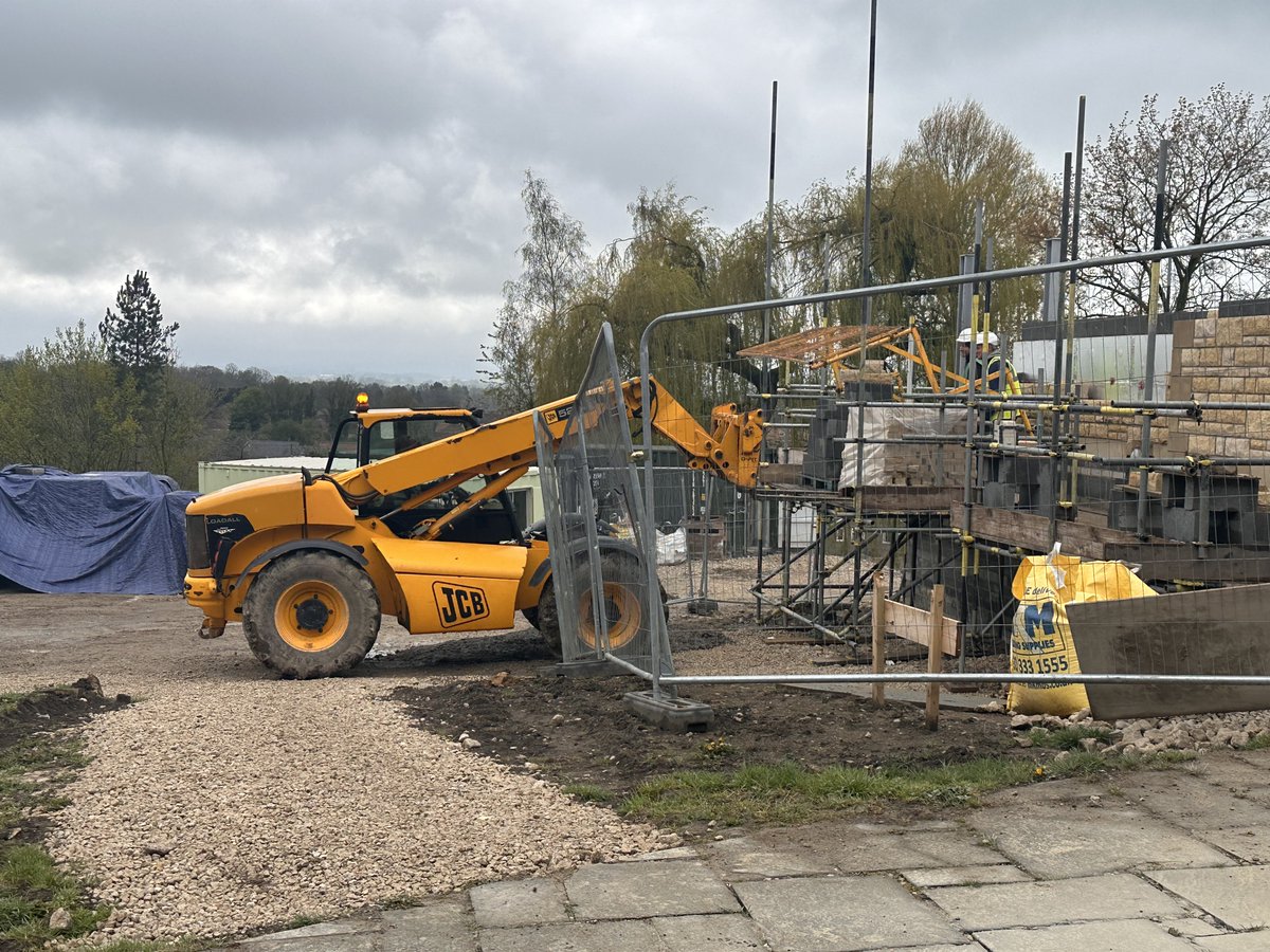 TwentyFiveLtd's tweet photo. A rather drizzly day on site over on the East Yorkshire coast, but this Manor House luxury garden room (phase 2 of the project) is making good progress and will be ready for the roof by the end of May.

https://t.co/mVu0gyOtpE
01904 599925

#project #luxury #residential https://t.co/Y5rJTNDSdu