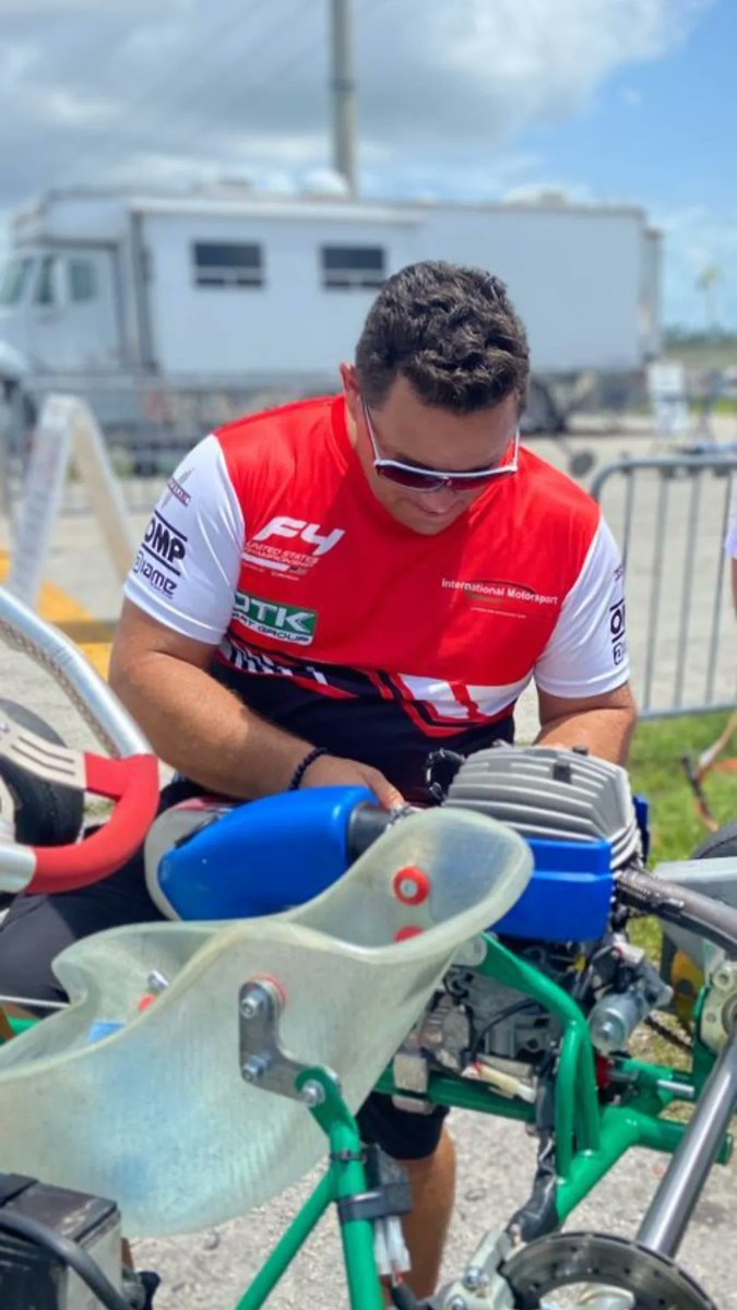 charly69760828's tweet photo. Dedication!
@int_motorsport https://t.co/zE75sw8fyf