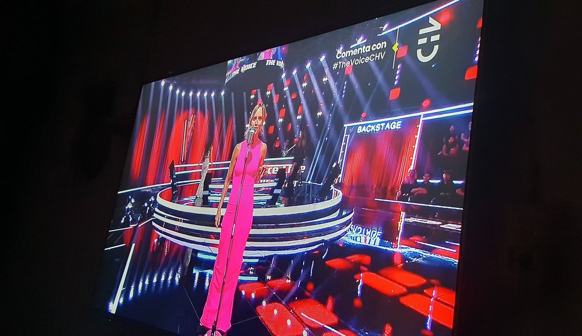 Luis12tucu's tweet image. Un feriado y yo viendo #thevoicechile 
Me atrevo a decir que no tienen el mismo nivel qué la versión de aquí ♥️🇦🇷🤭. #DebateDelViernes @nachoRodriok #LaVozArgentina sorry @chilevision
