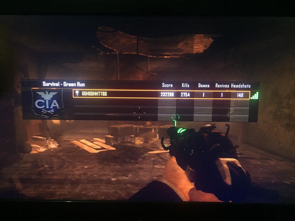 Mi primera ronda 40 en pueblo y en todo cod zombies