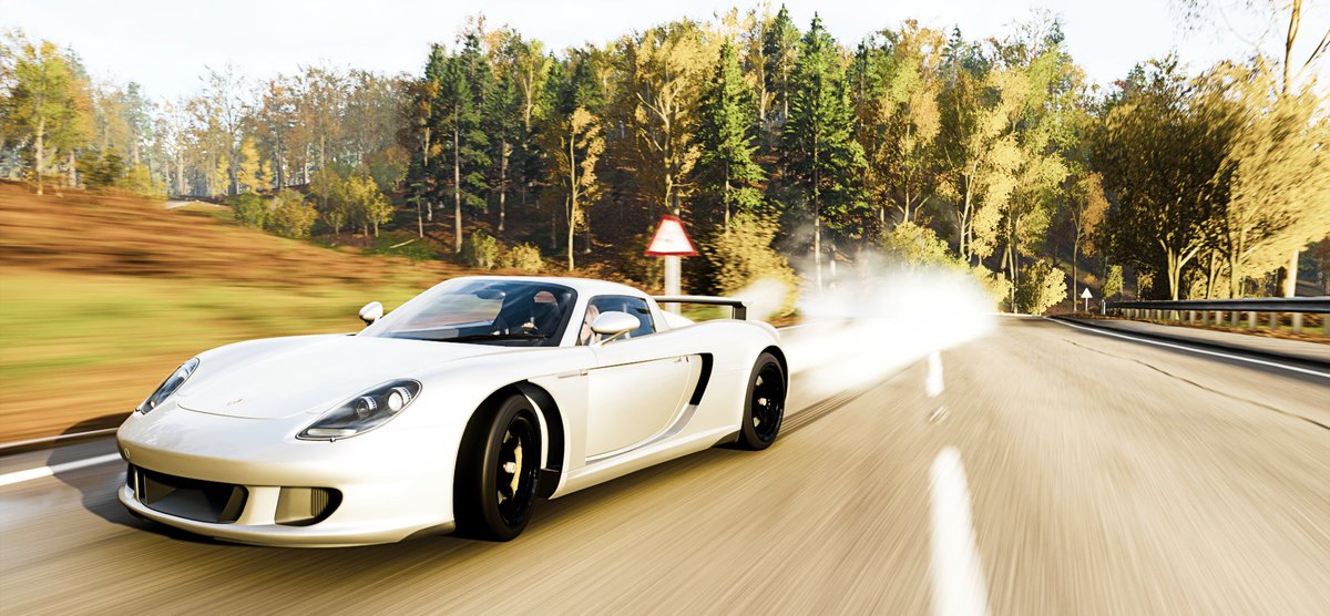 CrazySimRace tweet picture