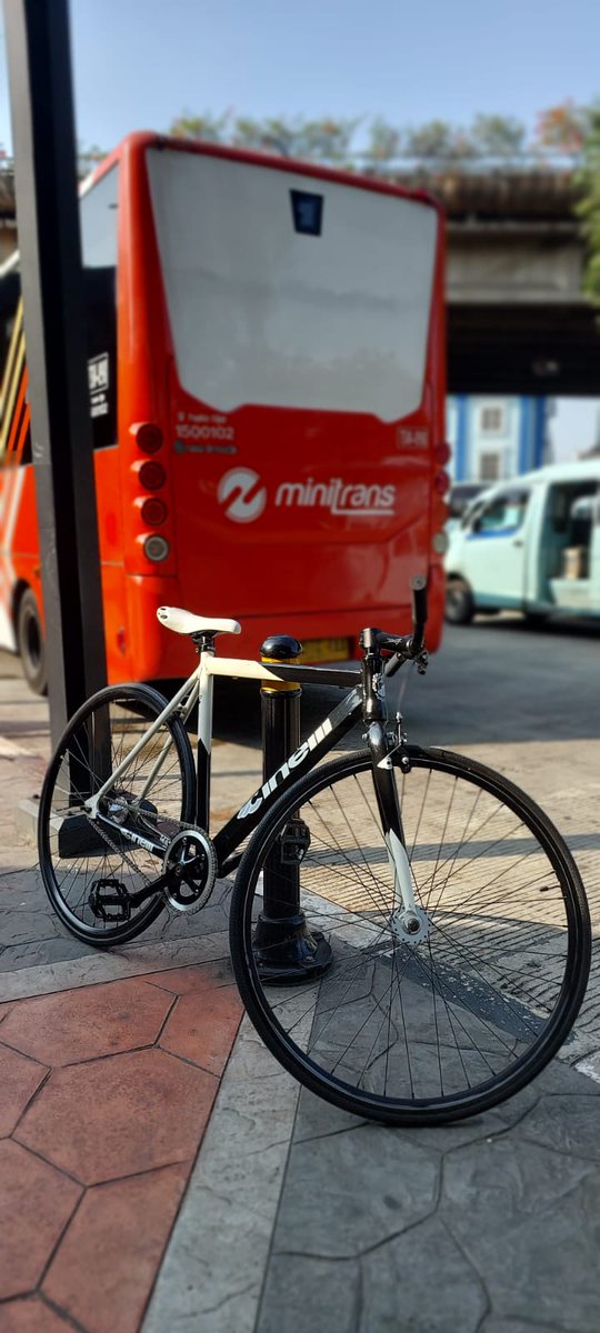 Fullbike Cinelli Generik (Prompt) Sz 50
- Wheelset FnR Araya 713 Hub (Lupa Merk)
- Barset Prompt Non OS + Grip ^ Stem Nukik (Lupa Merk)
- Sadle Velo Vintage ^ Seatpost (Lupa Merk)
- Crank Lasco 48T ^ Chain Haflink

Price : 2,2 JT
Lokasi Tebet - WA 083879624752
#fnfjb <a href="/primafixed/">PRIMAfixed</a>