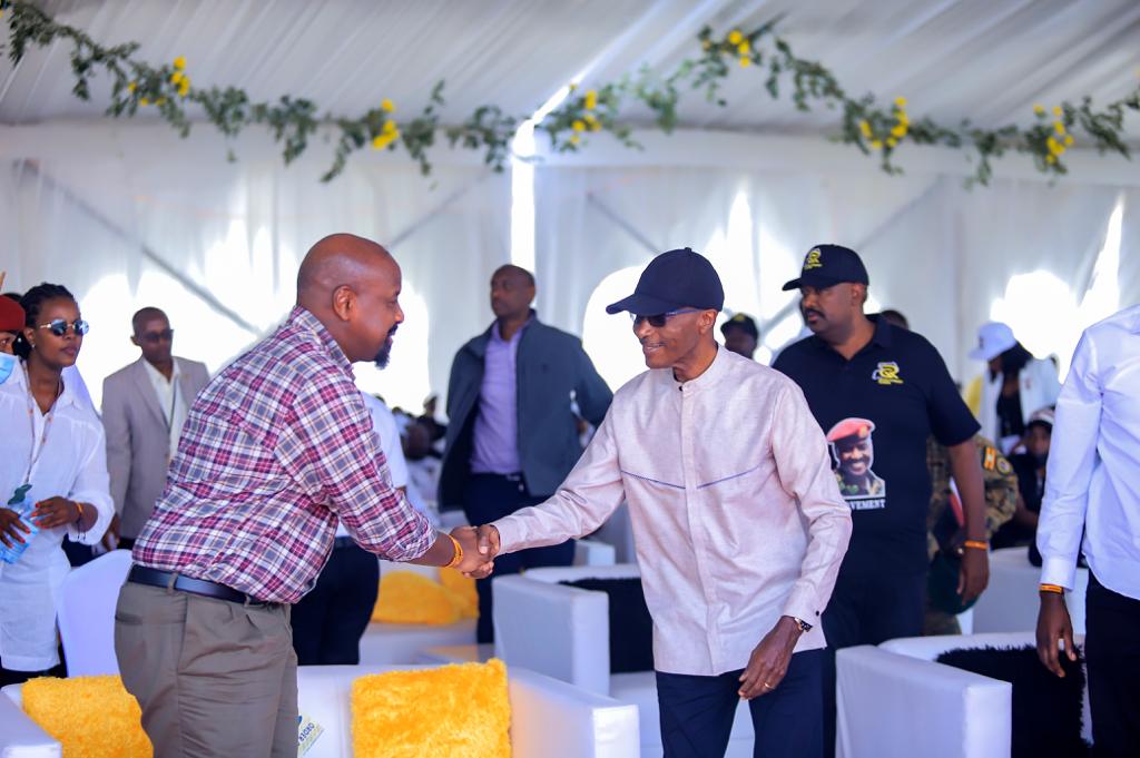 nsbuguzi53960's tweet photo. We keep in mind that good is good @NrmForce @mkainerugaba @ChairmanToyota @BalaamAteenyiDr @KagutaMuseveni https://t.co/hKnpG66pJJ