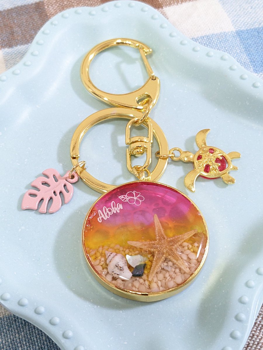 whitesan0806's tweet image. オーダーの作品が、出来上がりました。

手作り雑貨隊★ホワイトさん
『販売』
★ペイペイフリマ★
paypayfleamarket.yahoo.co.jp/user/p27580585
★メルカリ★
jp.mercari.com/user/profile/9…

『SMS』
★Instagram★
@whitesan0806
instagram.com/@whitesan0806