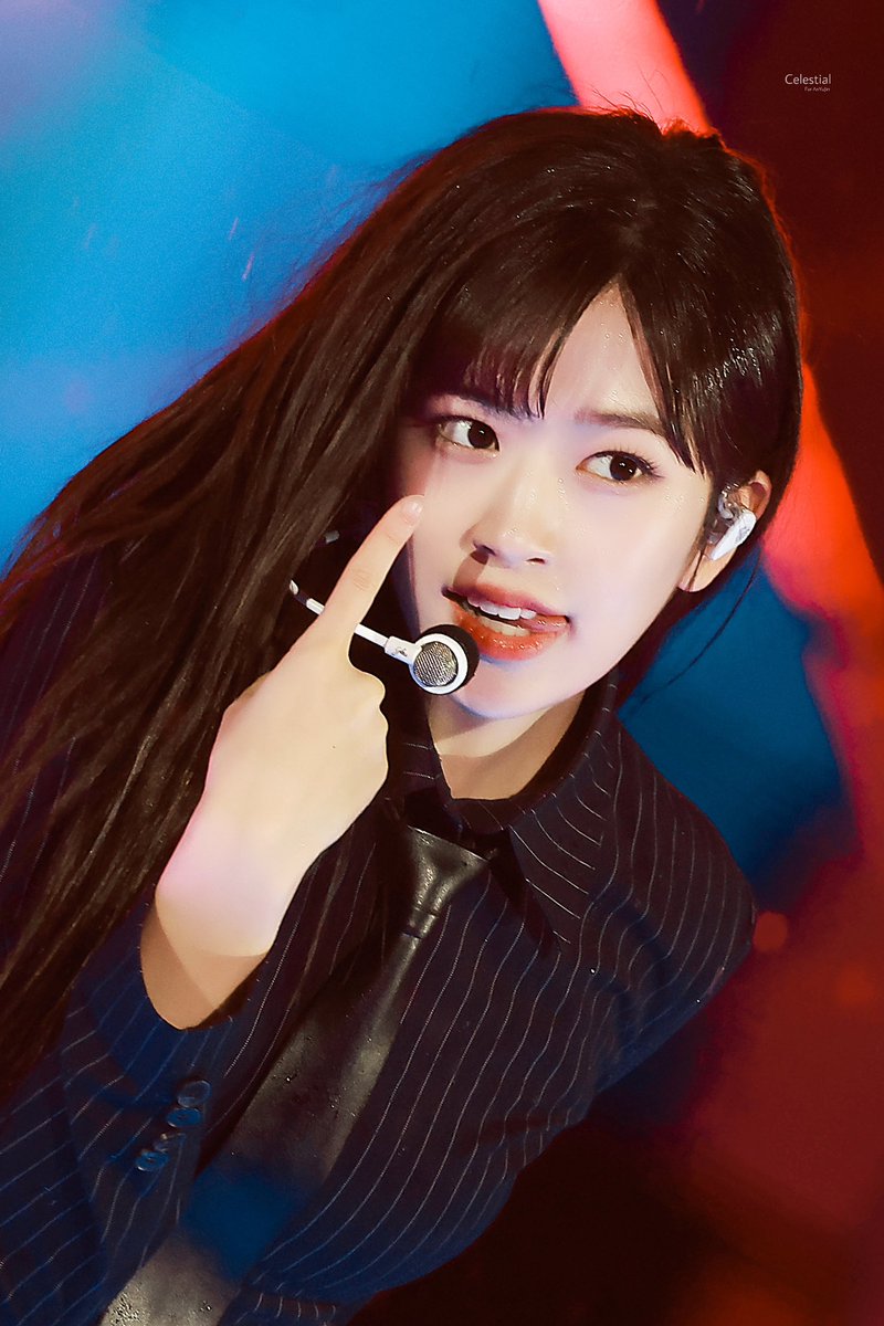 Celestial_YUJIN's tweet photo. 𝟐𝟑𝟎𝟒𝟑𝟎 Seoul Festa
HD（1）
#아이브 #IVE #안유진 #Yujin #유진 https://t.co/BwGvCNKsOK