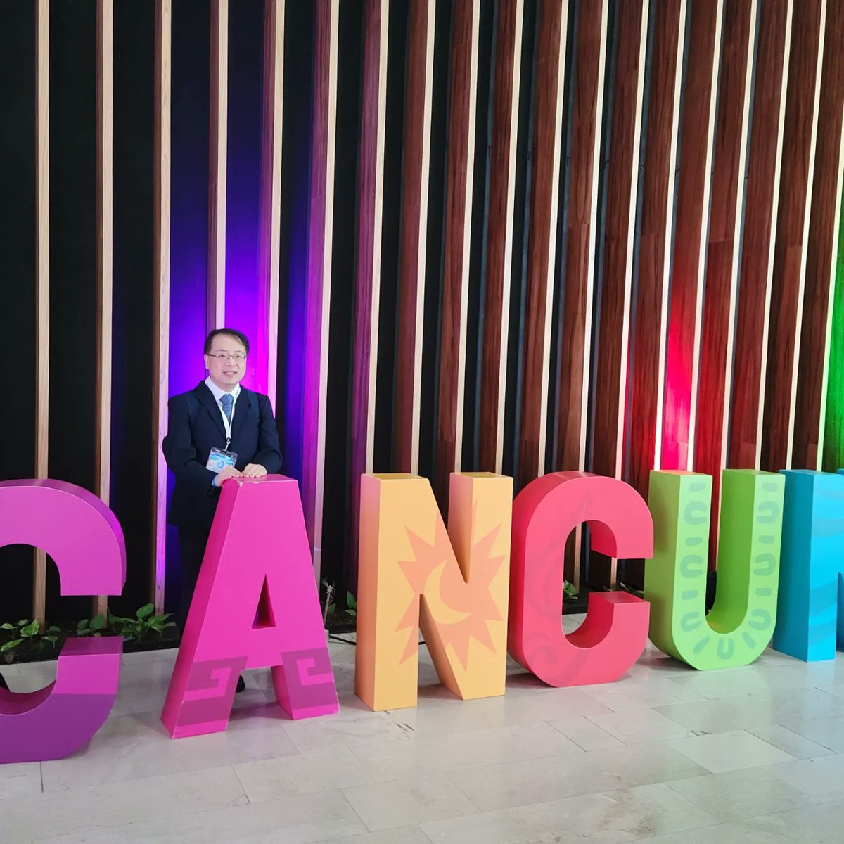 dycho98's tweet photo. It is a great honor to be invited to the Annual Mexico Otolaryngology Society Meeting in Cancun, Mexico. Gave three presentations, including a panel Day 1! What a great host and kind people here!!! #smorlccc @UAB_OTO @smorlccc https://t.co/Rkrf8zNU9B