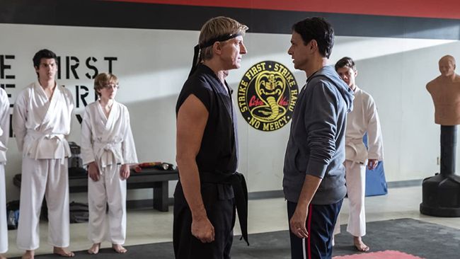 ashbanner82's tweet photo. #CobraKai, secuela en formato serie de #KarateKid, se estrenó en este día hace 5 años atrás por #YouTubeRed (2 de mayo de 2018).
#Onthisdate #Onthisday #OTD #2000s #series #TvSeries https://t.co/70h82YrbKB