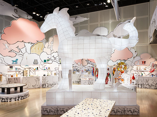 NumeroTOKYO's tweet photo. 【Editor's Post】ワクワクするクリエーションがいっぱい！ エルメス「petit h」展をレポート #petith https://t.co/B2XF1dfqOC https://t.co/9CYiyWThUl