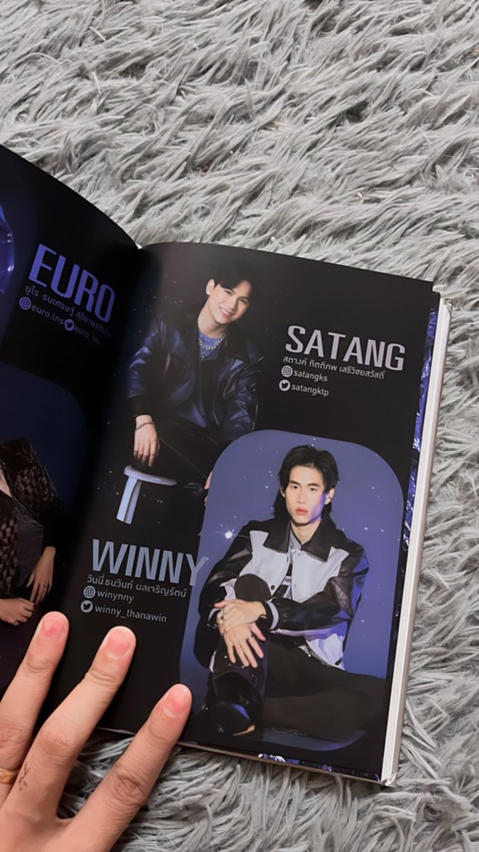 miraai7's tweet photo. My gmmtv notebook 2023 already arrived 🥰 so nice..thank you @LMMYGO for the best service. #OffGun #ออฟกัน so handsome plus #WinnySatang #satangwinny too 🤭💚#LMMYfeedback https://t.co/RgzMmfBTPp