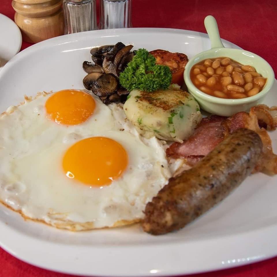 BlarneyStoneBkk's tweet photo. ☘️ THE CHOICE IS YOURS‼️ (why not both?😎)
♨️ BREAKFAST…… DOORS OPEN 8AM.
The Blarney Stone Soi 4
☎️ 02 003 9499
📍 https://t.co/jSGgKI2kbw
#breakfast #theblarneystonebkk #bangkok #nana #weekendroasts #irishpub #foodie #livesports #livemusic https://t.co/jBuKP5GoPh