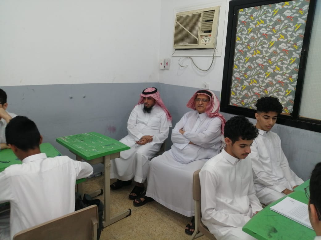 Manhal_School's tweet photo. تشرفت ثانوية المنهل الثقافي صباح الثلاثاء 12/10/1444هـ بزيارة سعادة مشرف التربية الإسلامية أ/ فواز عبدالله الشيخ والذي قام مشكوراً بزيارة معلم التربية الإسلامية أ/ عمر الرحماني زيارة إشرافية برفقة مدير المدرسة أ/عبداللطيف قاضي فله منا جزيل الشكر والتقدير على هذه الزيارة الميمونة. https://t.co/aN8hkYWTvd