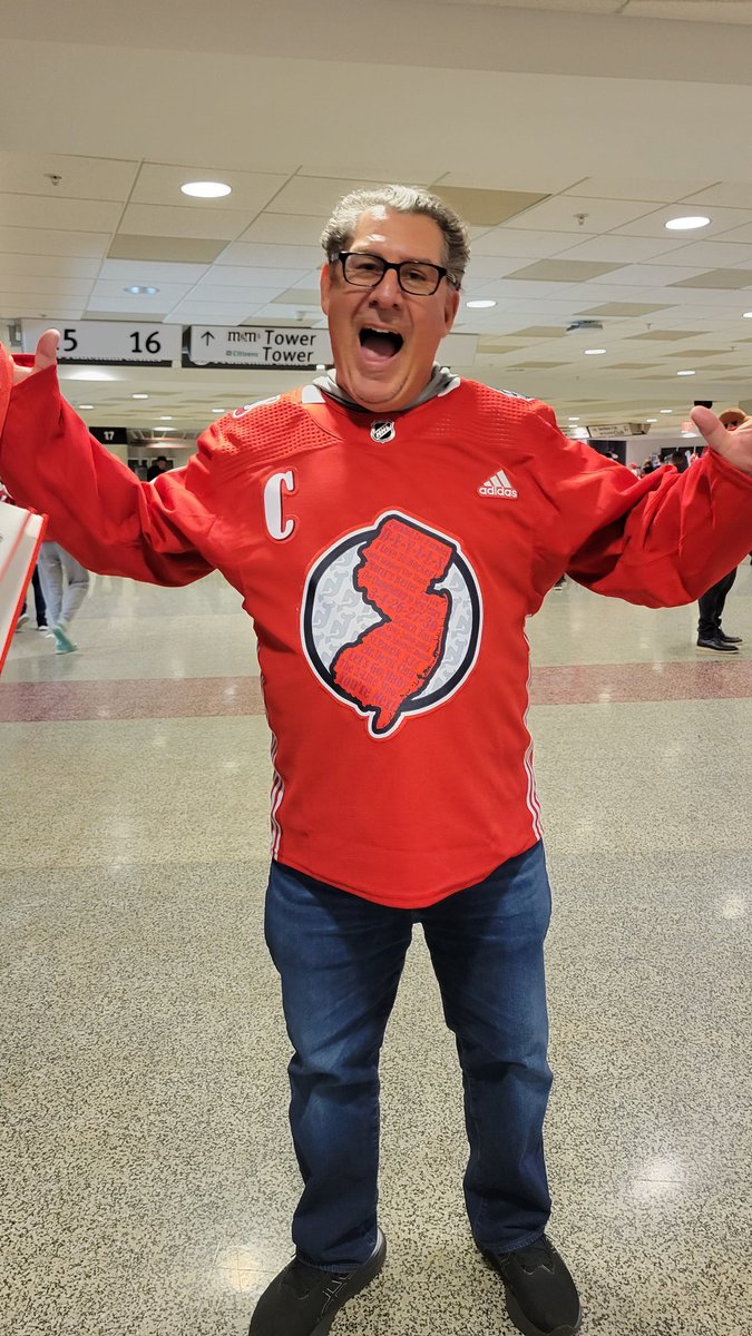 Danielle Kidney tweet media