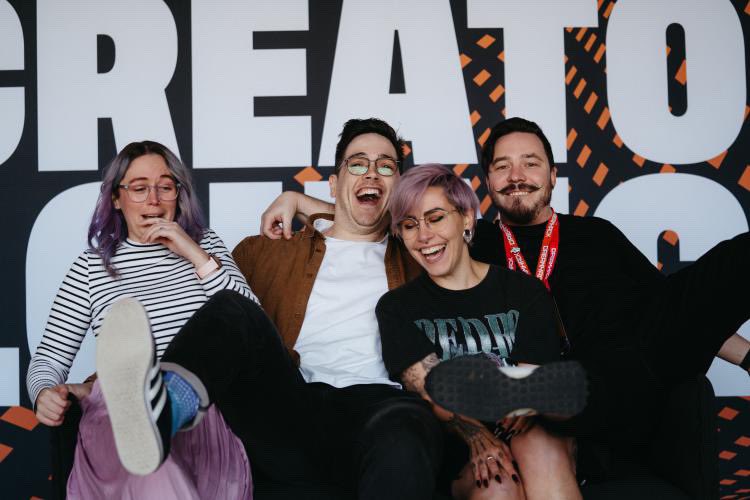 itsLonelyshark's tweet photo. Does anyone else have the @DreamHack blues?

Shoutout to @itsBenCook and @ItsNickWatson for all the amazing shots they got of the creators this weekend https://t.co/Lu468cKPM2