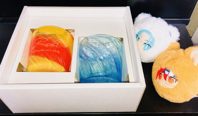 我が家にもやっと引き出物届いた〜 ご結婚おめでとうございます!!!