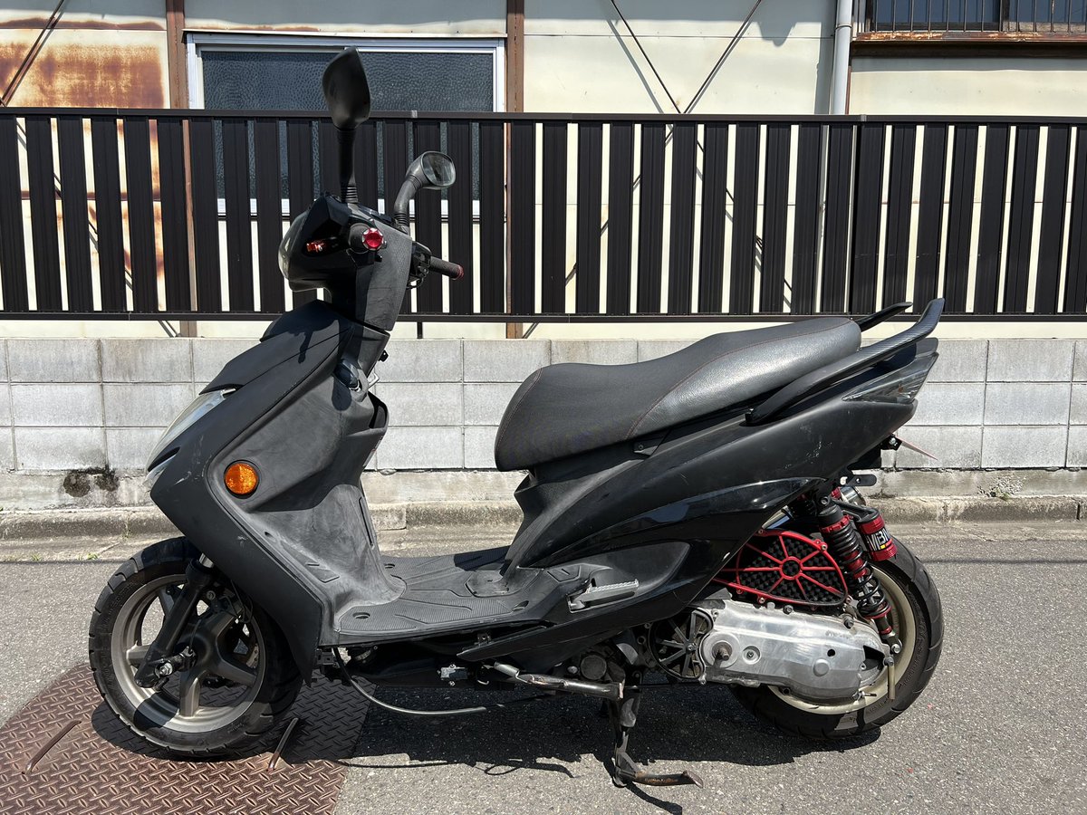 osakabaiku_'s tweet photo. 大阪府からシグナスx3型売ります。
書類、鍵あります。現車確認いつでも大丈夫です。お近くでしたら配達無料でお伺いします。
#シグナス売ります　#シグナスx売ります
#シグナスX売ります　#シグナス3型売ります　#大阪府からシグナス3型売ります　
#大阪府からシグナスX3型売ります https://t.co/bVeSEKCtc8