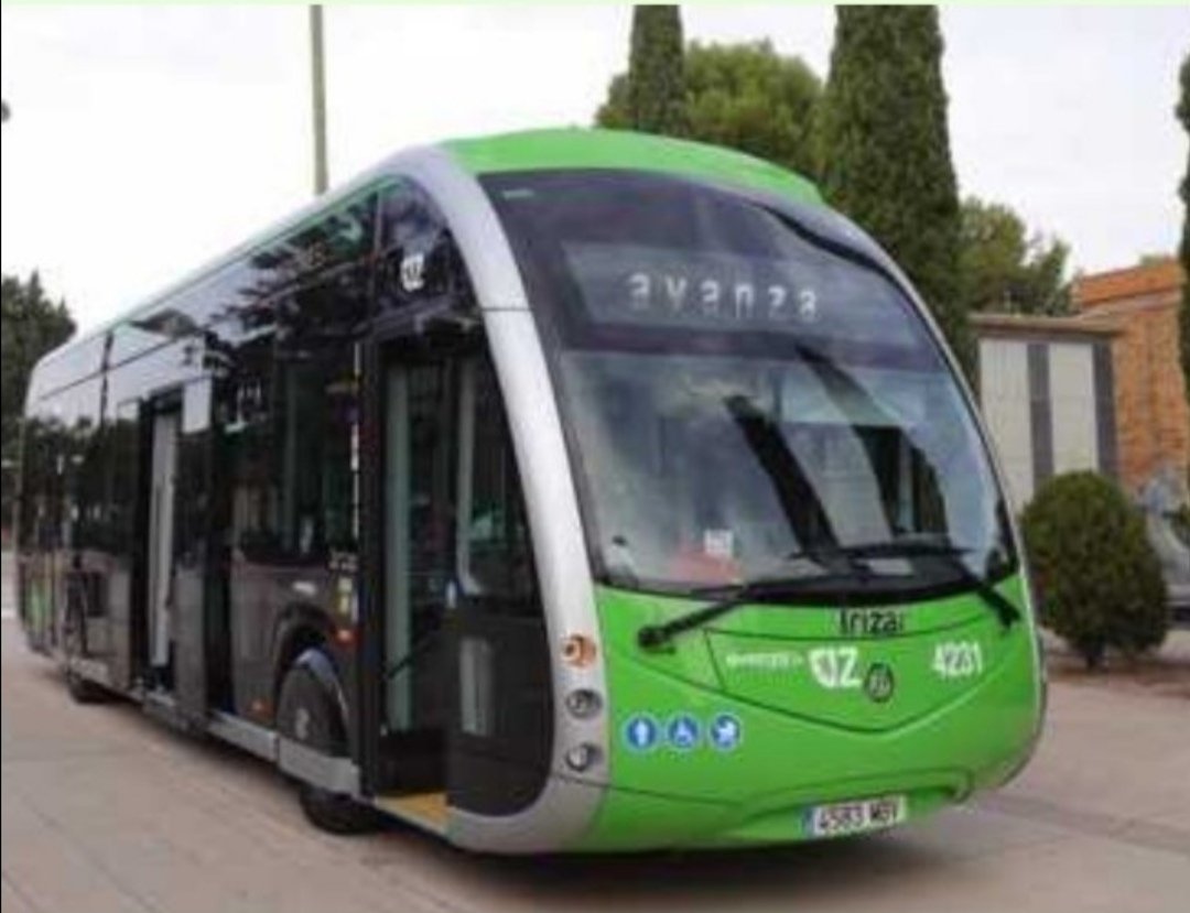 CutAragon's tweet photo. 📢CUT INFORMA📢

👉Pese a haber sido comunicado a #Avanza-ADO y al Ayto @zaragoza_es el  grave problema de seguridad de los #buses eléctricos y ante la inacción de estos...

📝CUT lleva al #ISSLA la peligrosidad de este modelo de bus.
¿Esperan que ocurra un accidente para actuar? https://t.co/uDkvkwuHpA