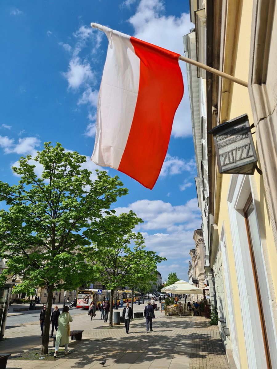 Today we celebrate Polish National Flag Day 🇵🇱 #DzieńFlagi #DiscoverWarsaw

📸Fot. Ł.Kopeć