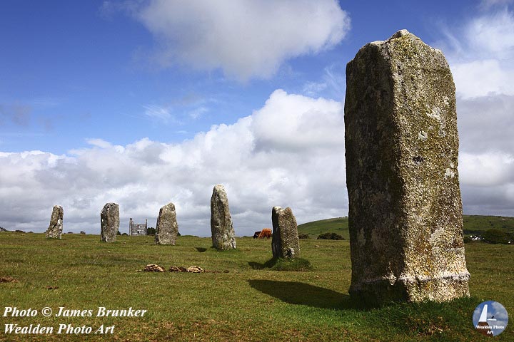 The Hurlers #stonecircle on #Bodmin Moor #Cornwall, available as #prints and on mouse mats, #mugs here: lens2print.co.uk/imageview.asp?…
#AYearForArt #BuyIntoArt #SpringForArt #Minions #BodminMoor #cornishheritage #ancientsites #historicsite #standingstones #stones #monolith #canvasprints