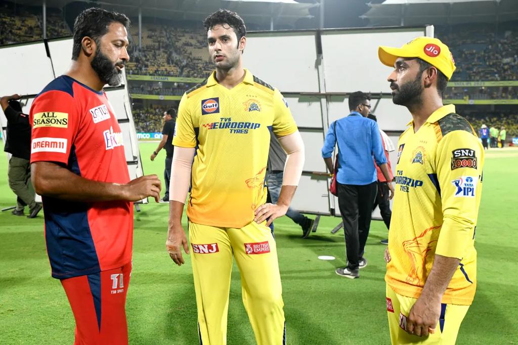 WasimJaffer14's tweet image. One of the best parts about the IPL is the post game catch ups :) #CSKvPBKS #IPL2023