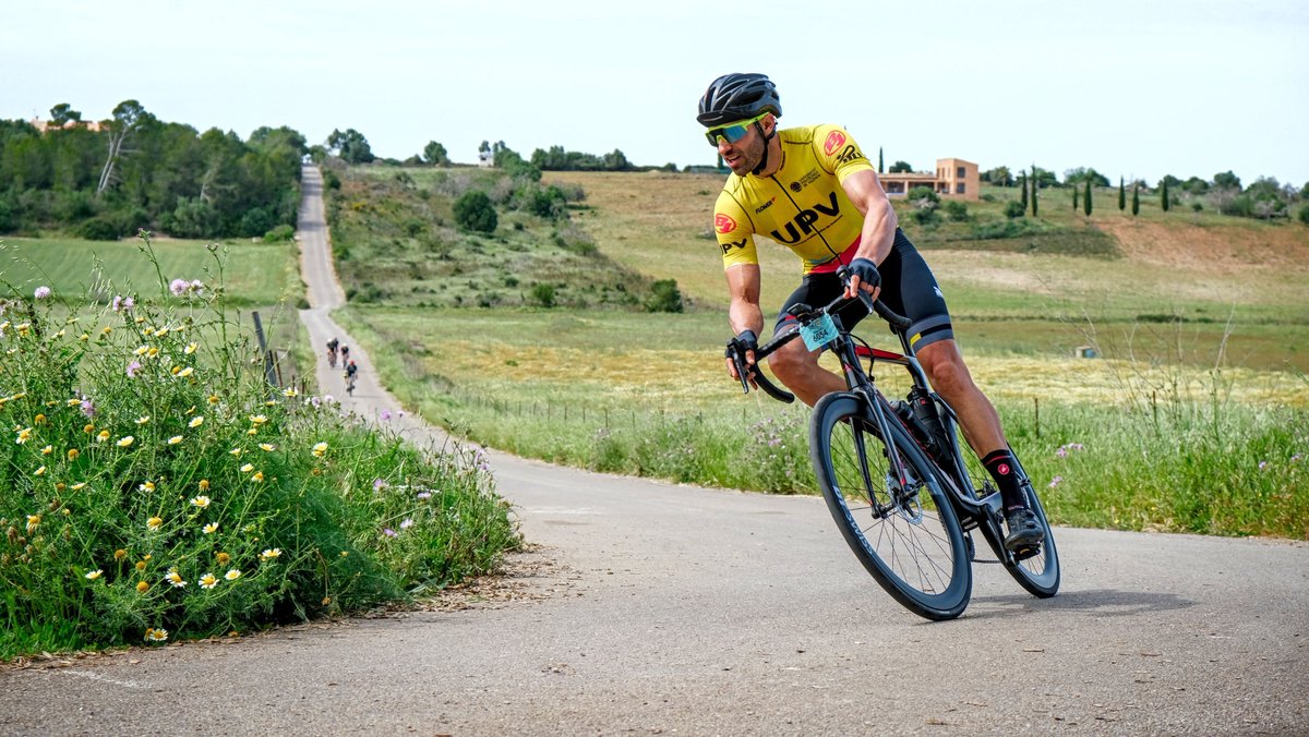 Probably one of my favorite pictures from the Mallorca 312 😊 This was towards the final 70km and after around 4000m of climbing. Incredible experience, but next time I'll settle for the 225km route! 😂 #Mallorca312OKMobility