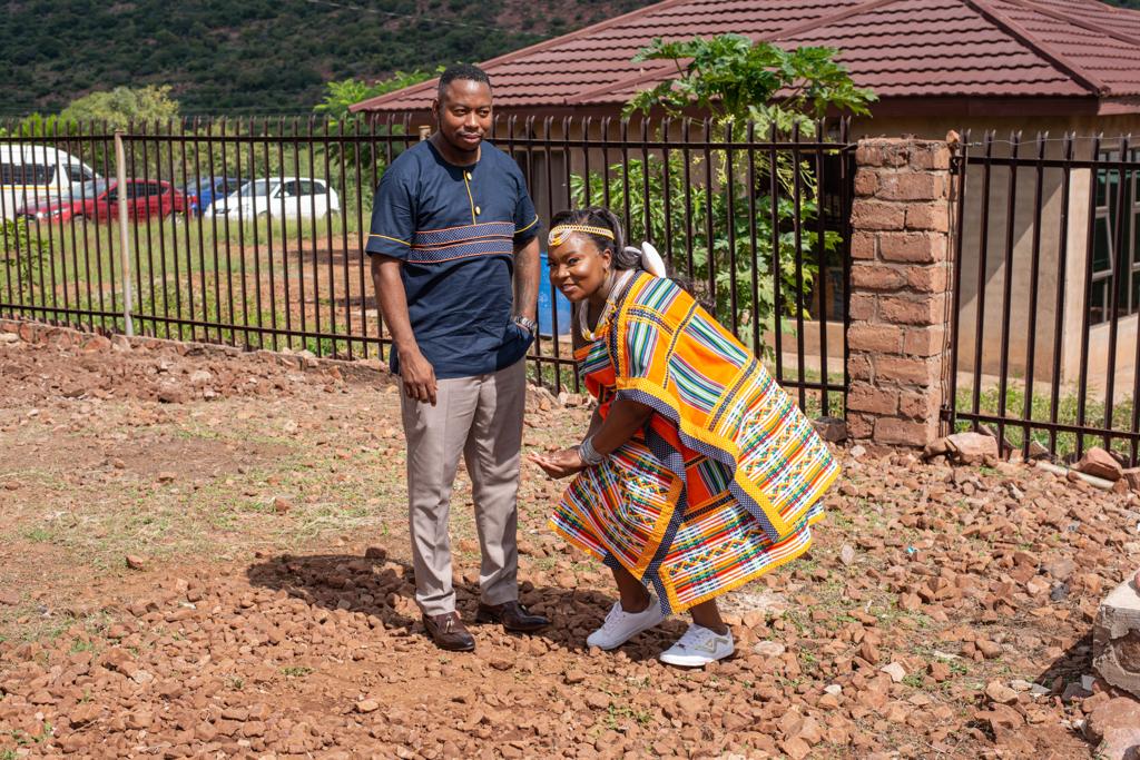 sbtcreations's tweet photo. Mafikeng based wedding Photographer, but not area bound. for booking contact us on 0738866133/info@sbtcreations.co.za
#mofire #XRepo #isencaneLengane #djsbu #oros #christianoronaldo https://t.co/yPA8p0jJJK