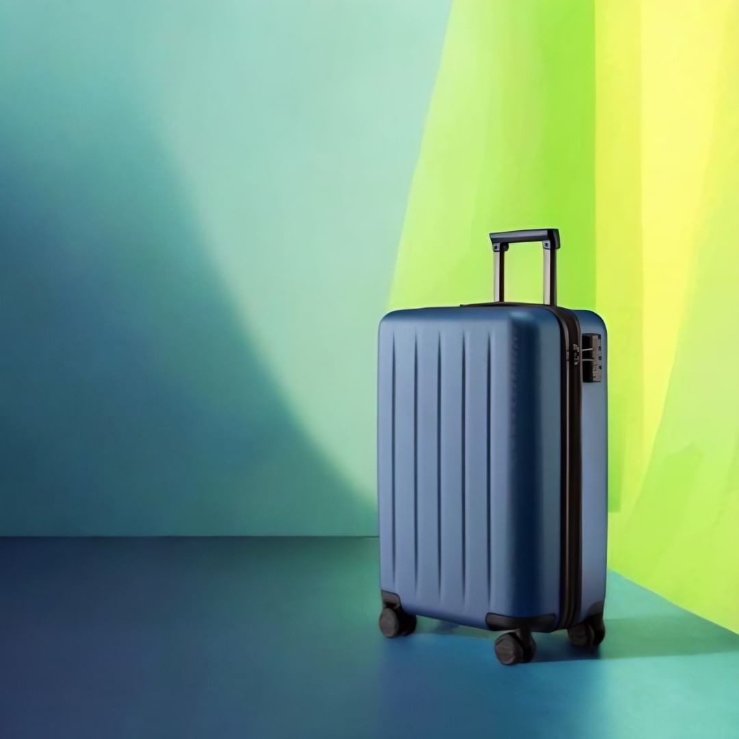 24aitech's tweet photo. It is especially surprising when seemingly absent details of the subject appear in the image. For example, the fourth wheel of the suitcase is hidden in the photo, but nevertheless the 24ai generation clearly tells the viewer that it is there.
 #ai #neuralnetworks  #24ai_powers https://t.co/tiGPIrhJ7R
