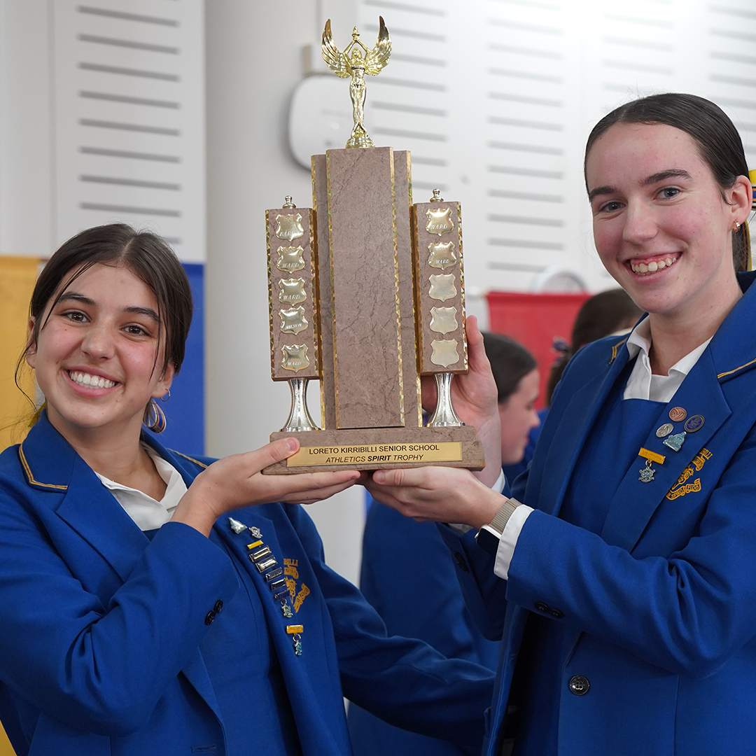 Loreto_LK's tweet photo. At the Athletics Awards assembly we celebrated our champion athletes and presented the Spirit trophy to Barry House, and Overall Pointscore Trophy to Heaton House. Congratulations to all who contributed to a wonderful day of track, field and most of all, house spirit. https://t.co/3Clp6bJvx4
