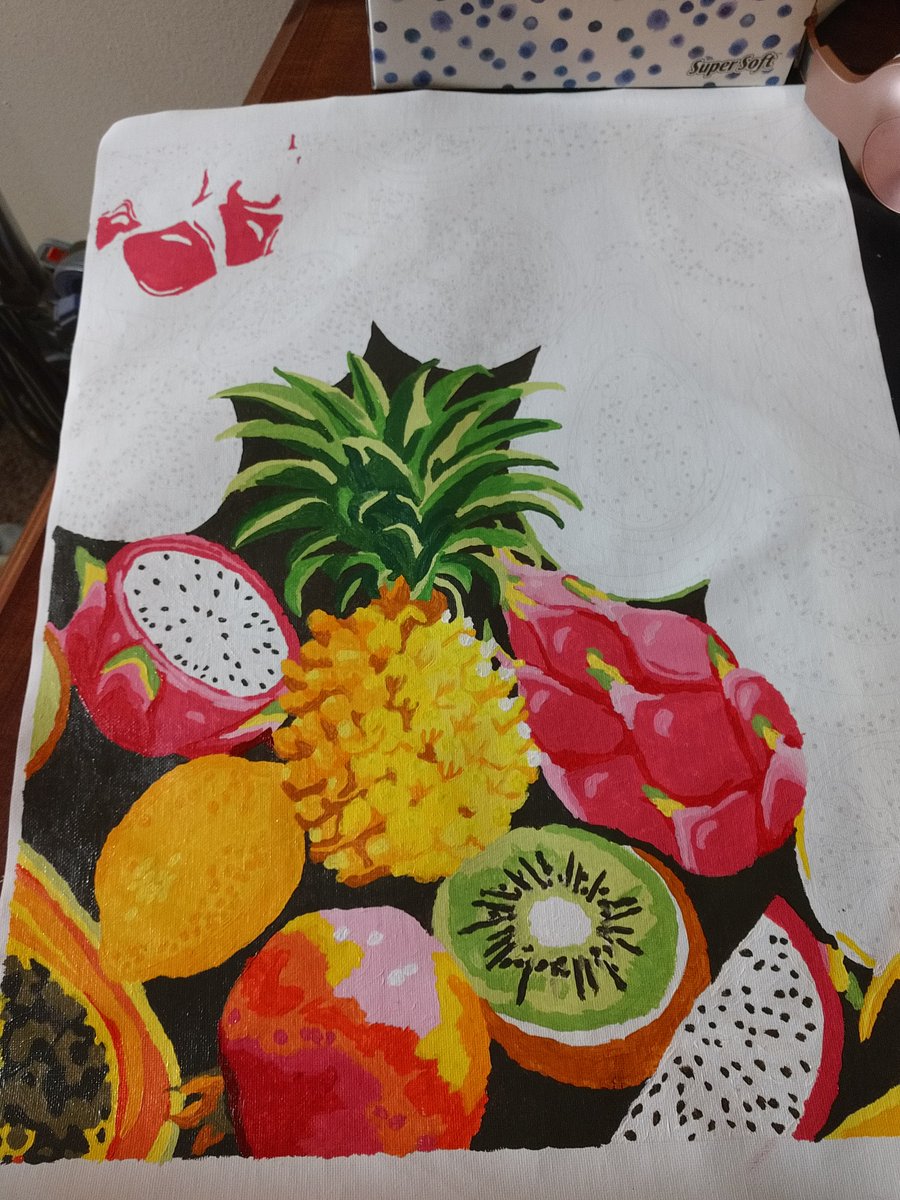 The Pineapple is finished
🍍🤩

#pineapples #spoonies  #painting #paintbynumbers