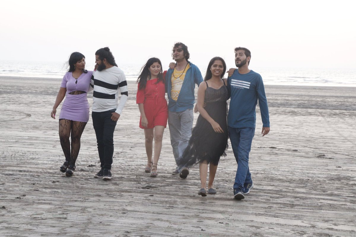 SmartKiller_'s tweet photo. Upcoming Bollywood Theatre Hindi Movie "SMART KILLER"-:
Our Movie Romantic Song Shooting #BTS  🤩🎬 &amp; reheasal also with important person Shravan Thakur - Brilliant Choreographer 
 #Upcoming #theatre  #smartkiller   #actresses   #actors  #Romantic #romanticsongs  #couplesgoals https://t.co/rVOtCpeS5R