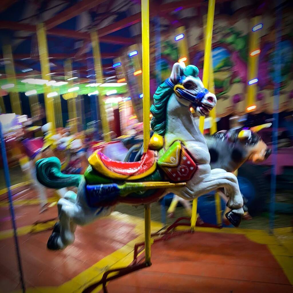 davidfernandezt's tweet photo. #mexican #pueblomagico #feria  #mexico🇲🇽 #mexicomagico 🎡🎠🎟️ https://t.co/pG3sA6yowT https://t.co/XEHUnYtkJg
