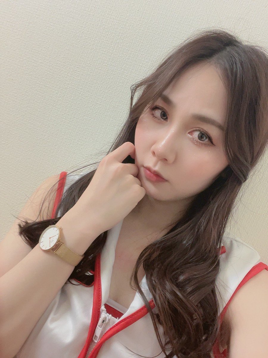 南えみり🎀えみりん on Twitter 