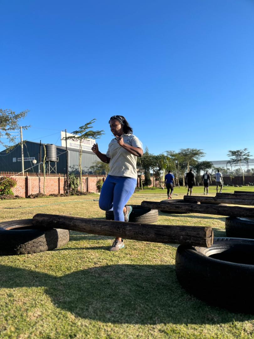 CelofitnessZ's tweet photo. Exercise delivers oxygen and nutrients to your tissues and helps your cardiovascular system work more efficiently.When your heart and lung health improve,you have more energy to tackle daily chores.Join Celofitness today.
#JoinCFToday
#FitIsHealthy
#ResultsMatter https://t.co/WrNCjMEjfT