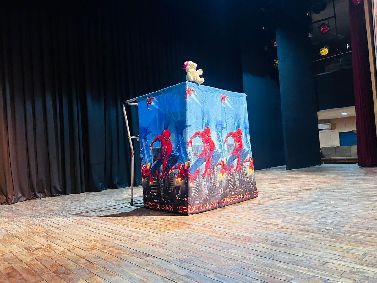 #ahlconintl Ahlcon International school celebrates Book Week from 1st to 6th May ,2023. Different activities including  Author's Sessions and Puppet show were organised. Children enjoyed a lot. <a href="/ashokpdy/">Ashok Kumar</a> <a href="/y_sanjay/">Sanjay Yadav</a> @Kavita_hm <a href="/pntduggal/">PUNEET DUGGAL</a> <a href="/ShandilyaPooja/">Pooja Shandilya</a> <a href="/sdg4all/">AhlconIntl4SDGs</a> <a href="/sunandask21/">Sunanda S. Kumar</a>