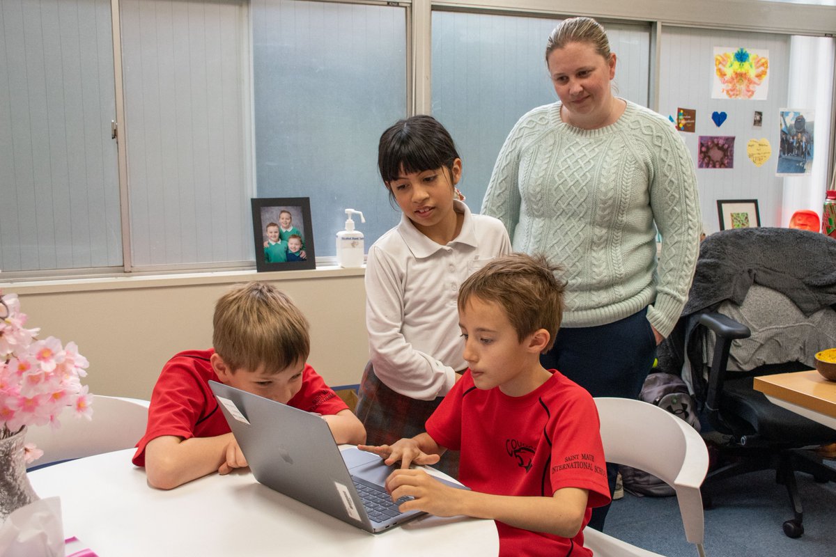 To celebrate our students' #reading, Mrs. Schumacher hosted a VIP get-together for Secondary School students who read @sakuramedal books. Our Elementary #School students dressed up on World Book Day - which coincided with their first day of voting for their favourite books!