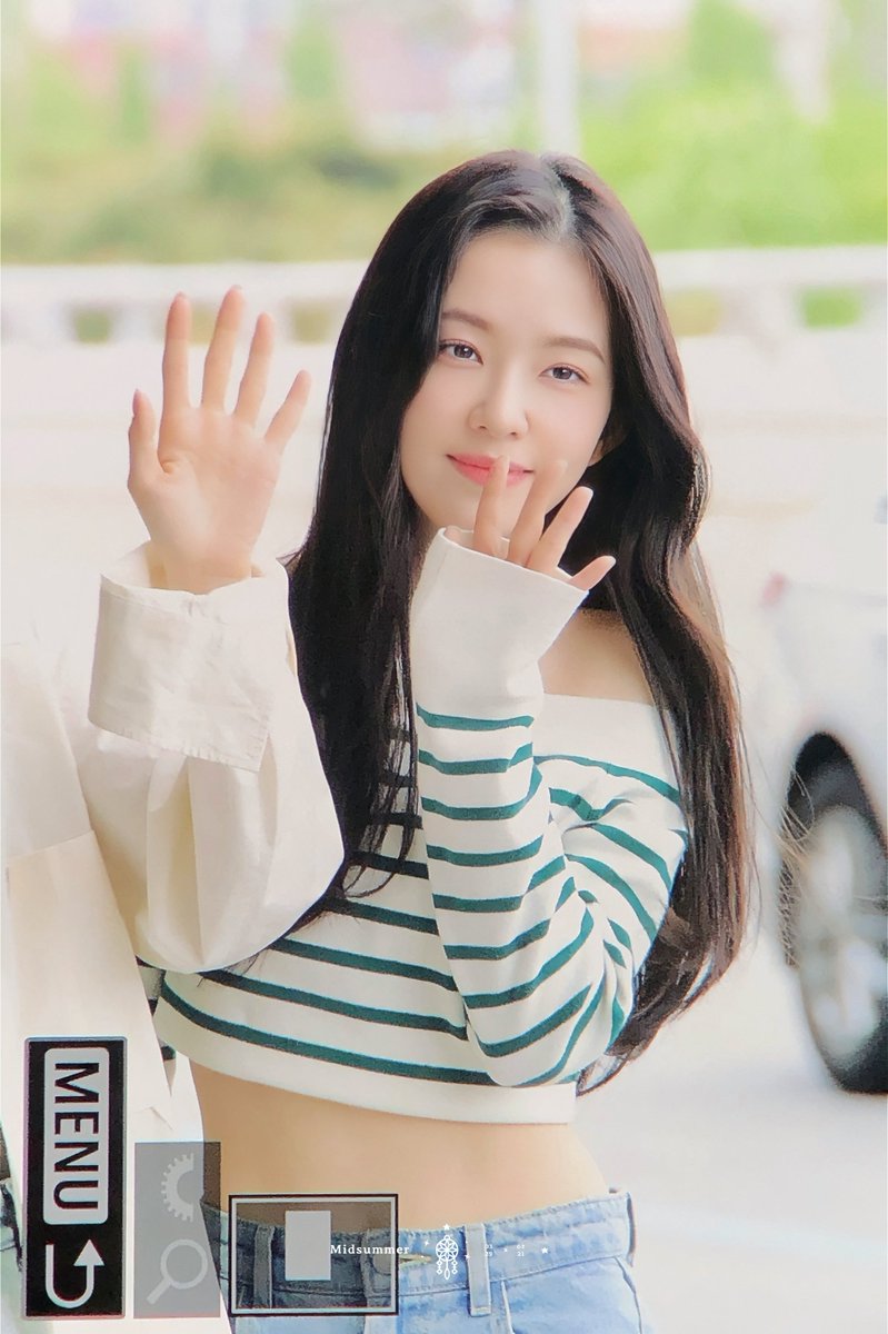 Midsummer0011's tweet photo. 230502
#아이린 #IRENE
 #REDVELVET #레드벨벳 https://t.co/yb7970UZ6O