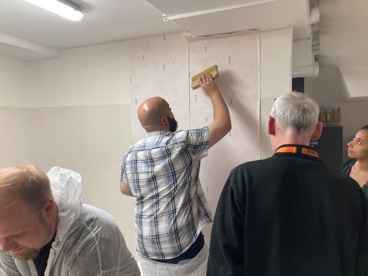Thanks @Clinks_Tweets for choosing to hold their away day with us at our community training centre in Southwark. As part of the day they took part in decorating challenges and proved to be rather good!