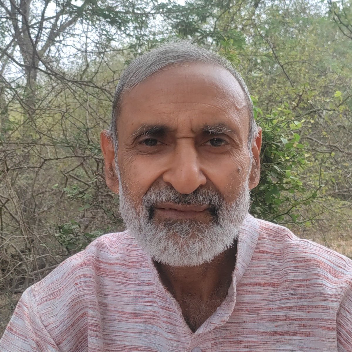 OMPRAKASHCHUGH1's tweet photo. #NewProfilePic https://t.co/wiTtrzmBnd