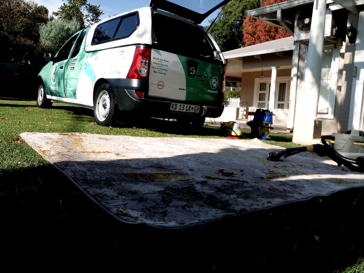 MowashZA's tweet photo. 🧽Carpet and couch cleaning is our most detailed offering, with specialized chemicals & equipment used to get that new look back. Let's get it done the Mowash way👌
🚗Car Washing
🏠Carpet Cleaning
🛋️Furniture Cleaning
Get the App: https://t.co/7GPByDl5du
#MowashApp https://t.co/LGbKj0MTFr