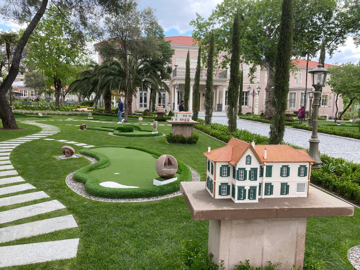 Minigolf35 tweet media