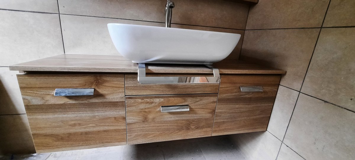 KusIndustries's tweet photo. Contact us for your
Modern kitchen cabinets 
Wardrobes 
Beds 
Vanity 
0209321904
0541821056

Ghana card|| MetGala|| Delete||President Akufo-Addo|| Canada|| Rihanna  Tems https://t.co/SQ1h5UQF9Y