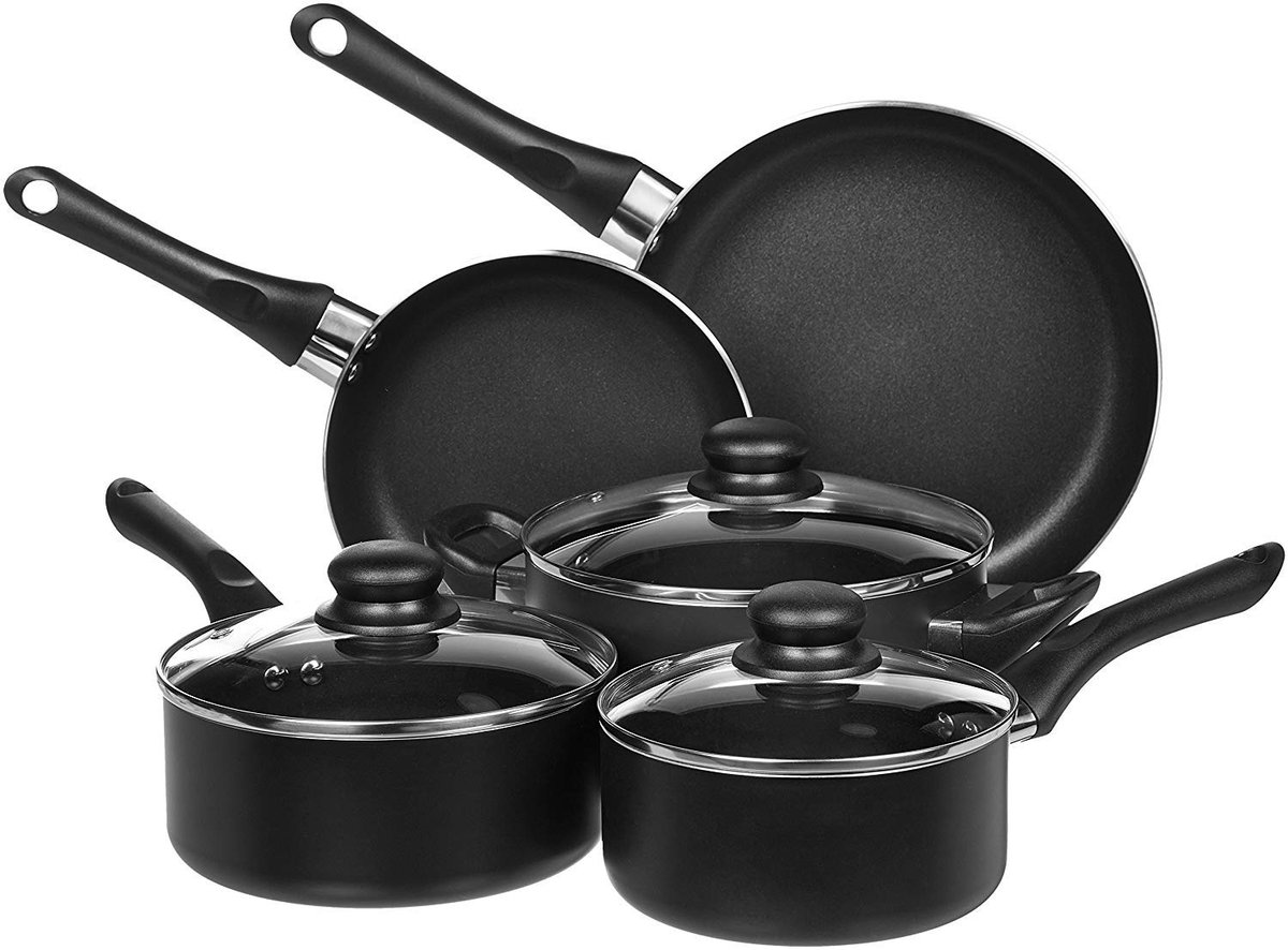 Avoid "Non-Stick" cooking pots.

They are coated with a carcinogenic compound known as PolyTetraFluoroEthylene (PTFE).

- Or commonly known as TEFLON.

PTFE is used in fabrics, paints, wires and engines.

PTFE corrodes your stomach &amp; disrupts your hormones.

#BetterTogether