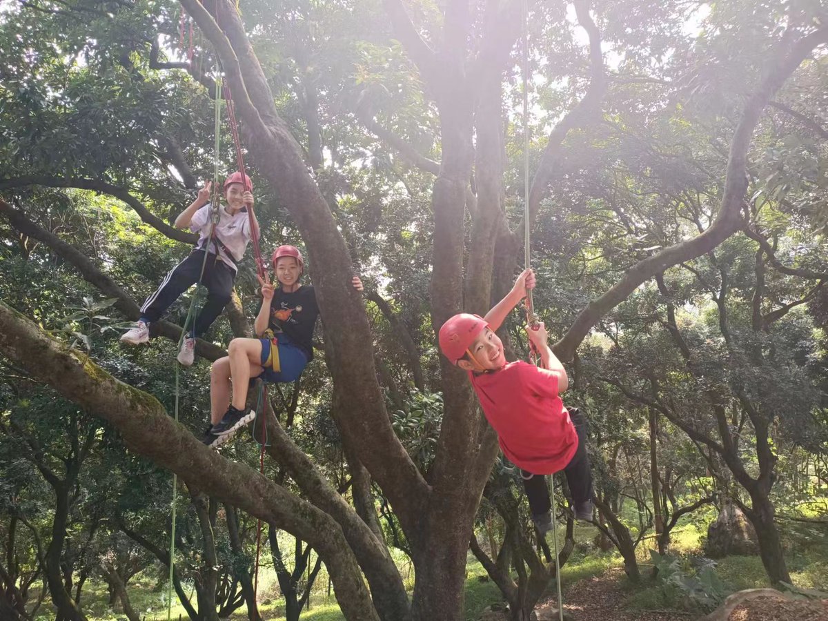 'Another successful #WeekWithoutWalls at Xiamen International School! Our students had the opportunity to explore new cultures, develop global perspectives, and strengthen their interpersonal skills through immersive experiences outside the classroom. #EducationBeyondBorders 🌍🌏