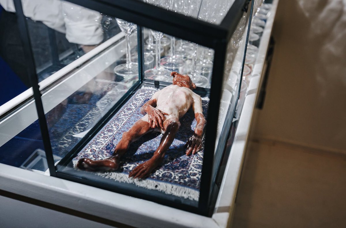 #about #hazegalleryartist 

Irina Drozd, <a href="/irinadrozd/">Ирина Дрозд</a> is a distinguished contemporary artist, who has gained vast recognition through her art exhibitions in numerous prominent museums and international fairs. Her Art has been acquired by many private collections.