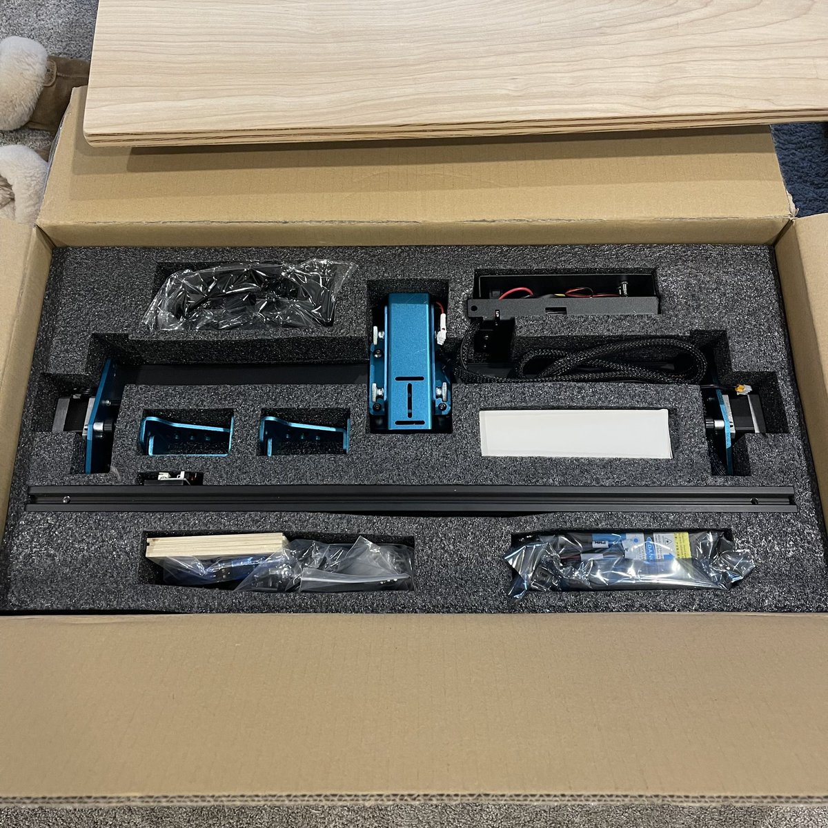 SDArtWork's tweet image. GM GM ❤️❤️🔥🔥🔥☕️☕️

Project “Laser” has begun
#laserengraving #validity