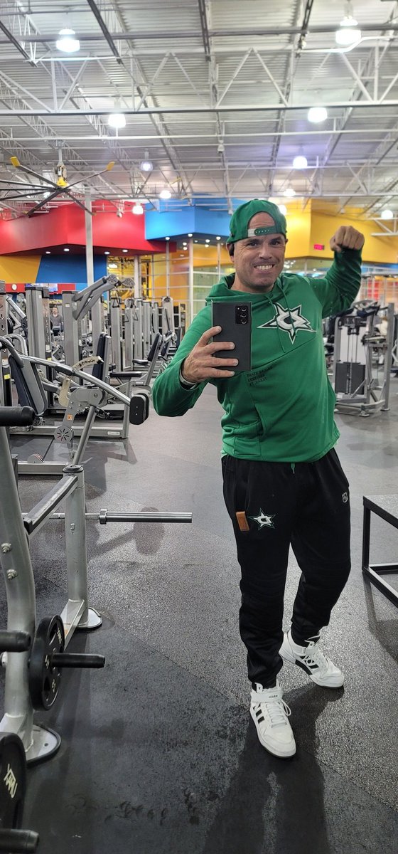 JaredBayer's tweet photo. Happy Game Day #TexasHockey fans. Let's start #RND2 off with a DUB tonight.
@jeffk_stars
@ShippySpins
@HTXpuckprincess
@teejaaymc
@dallasstarstay
@VictorEGreen
@DallasStars
@BlackoutDallas
@DefendingBigD
@DallasMocha
@geekinterrupted
@81Bayer
#StanleyCupPlayoffs https://t.co/4GKHE836U2