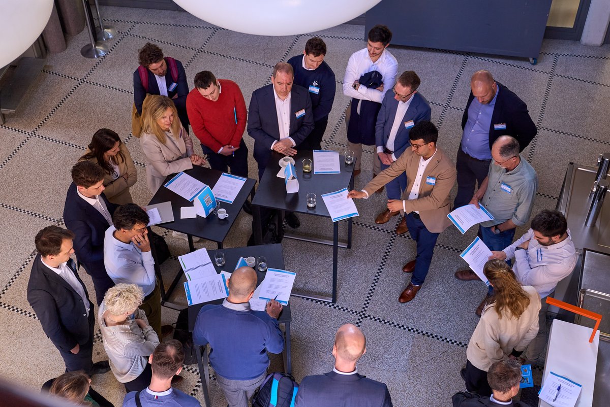 smartEnEU's tweet image. The #SmartEnergySummit2023 in numbers: 

2⃣0⃣0⃣ participants
2⃣5⃣ speakers
1⃣1⃣ moderators
1⃣1⃣ sponsors
5⃣ partners

Take a look at our after movie for a recap of the day!
🎦 youtu.be/e_TDClenev0

#FlexThatDemand #DistrictSelfBalancing