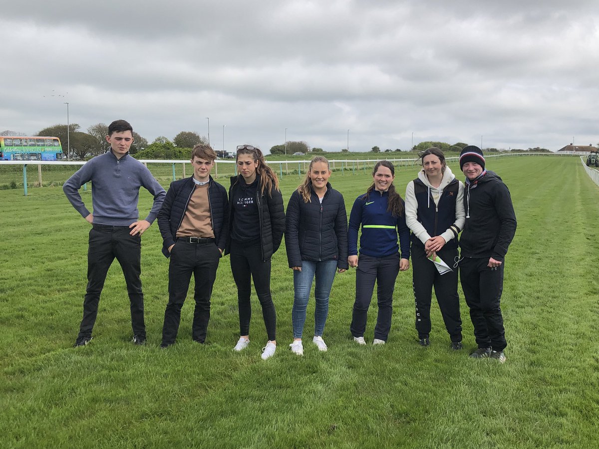 RPerham Jockey Coach tweet media