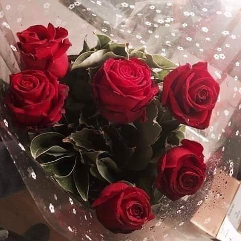 simo0663286130's tweet photo. @forouzan_njvn @freedoom2021 واش ممكن نتعارف انا سي محمد كازابلانكا بوركون في العمر ديالي 35 سنه كانصاوب بارابولات الا خاصك شي حاجه مرحبا0663286130 Whatsapp https://t.co/I2HQUEdFf2